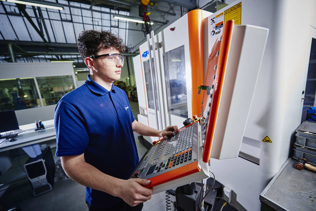 UK manufacturing urged to make the most of reshoring trend