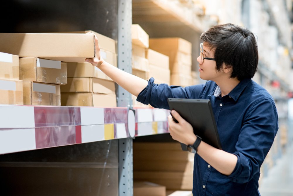 inventory warehouse - how to become a top manufacturing supplier