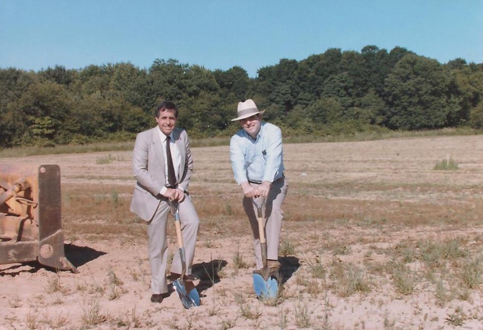 Medium_rodon2.jpg - a few seconds ago