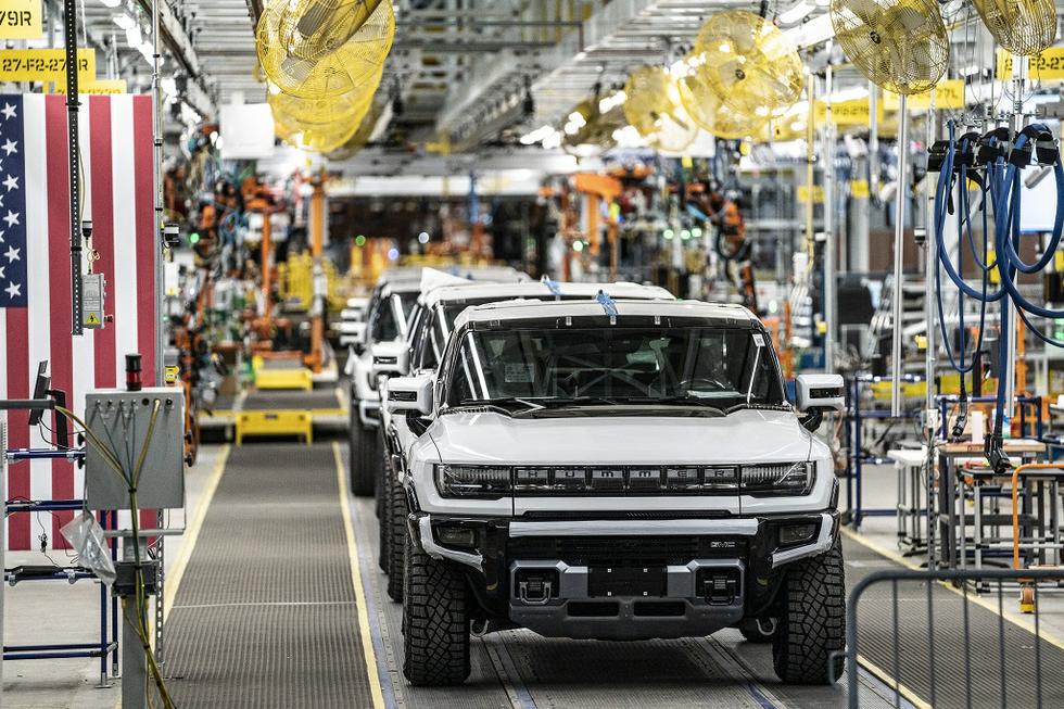 Feb 22 Dayen closer3.jpeg